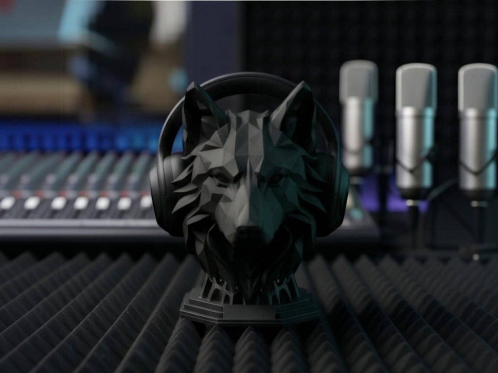 Geometric Wolf Headphone Stand – 3D Printed Gaming Desk Organizer