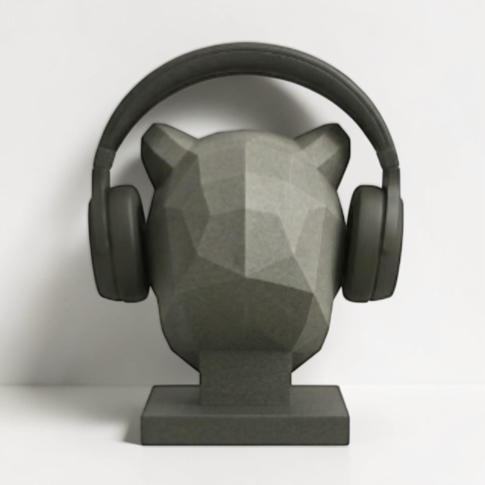 {{ product.title }} – 3D Printed Headphone Stand
