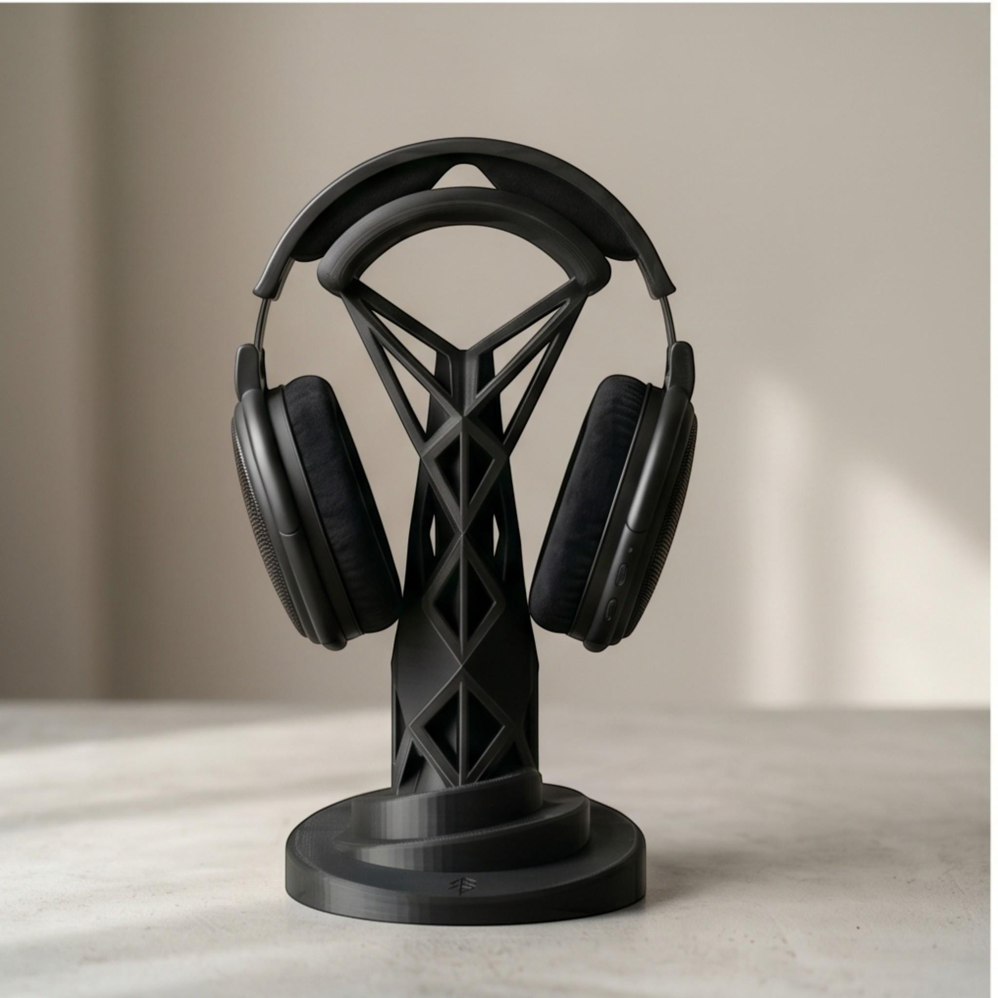 Geometric Headphone Stand – 3D Printed Black Gaming Desk Organizer – 3D printed headphone stand detail 7